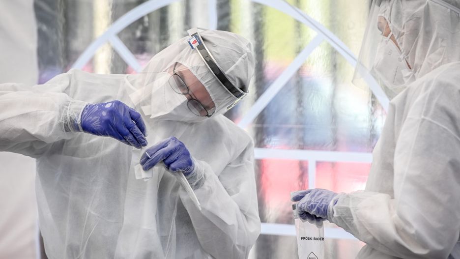 Koronawirus w Polsce. Potwierdzono już 7202 przypadki zakażenia, zmarły łącznie 263 osoby