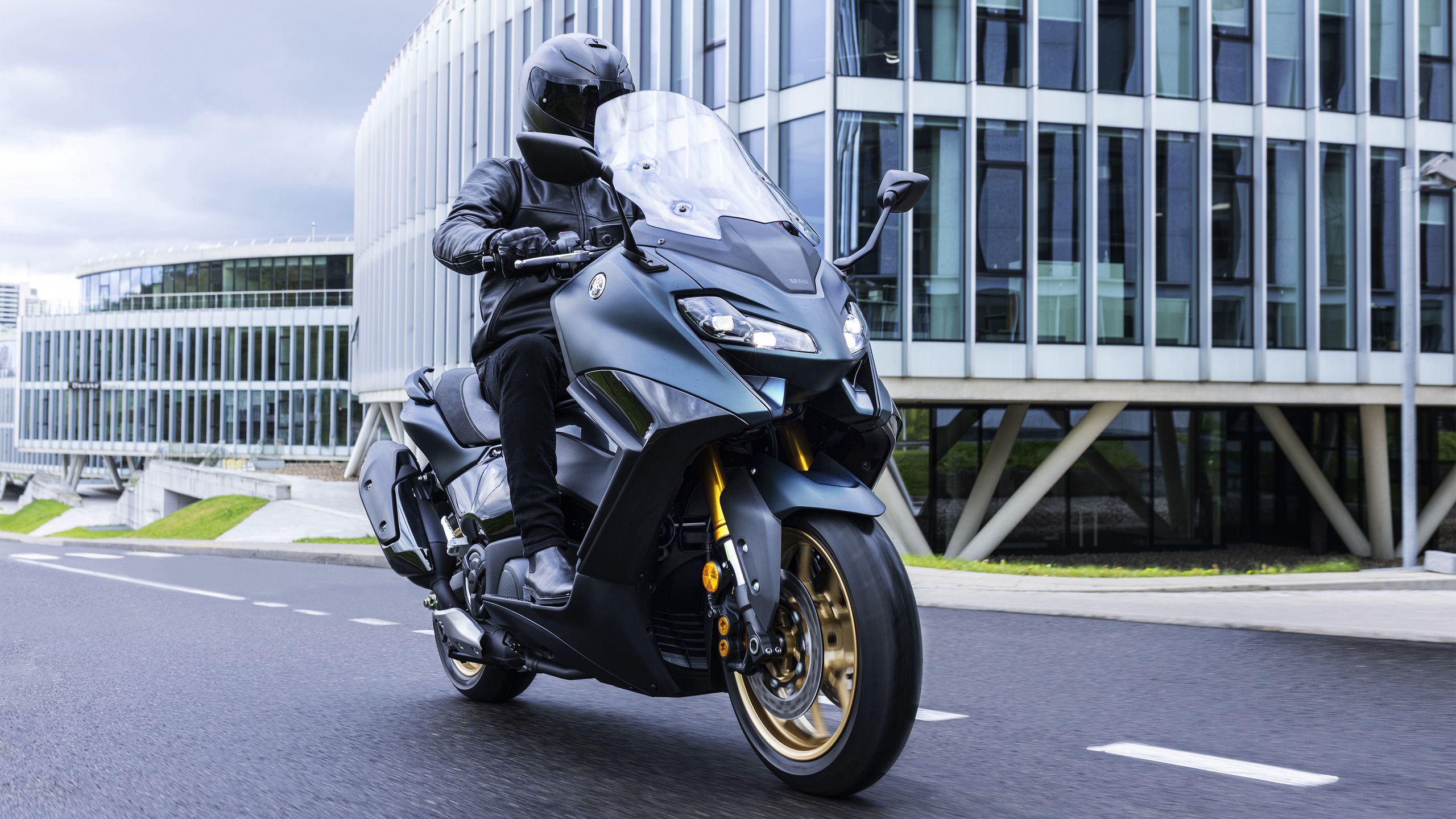 Yamaha TMax Tech Max
