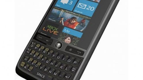 Microsoft planuje wydać smartfony o budowie BlackBerry 1