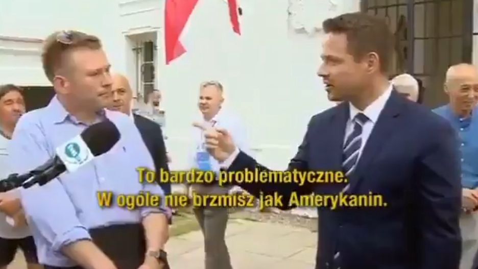 Wybory prezydenckie 2020. Rafał Trzaskowski porozmawiał z wyborcą po angielsku