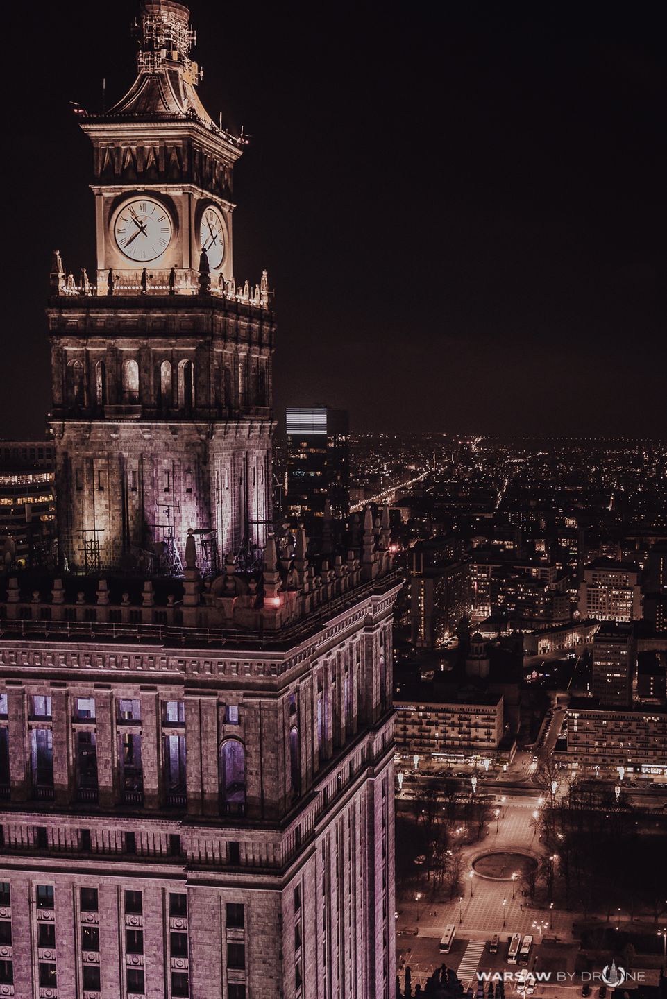 Poznajesz to miasto? Rafał Ganowski opowiedział nam o projekcie "Warsaw By Drone" 19