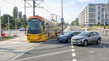 Warszawa: Koniec z kostką i wąskimi ścieżkami rowerowymi