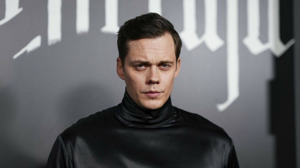 Bill Skarsgard na premierze "Nosferatu"