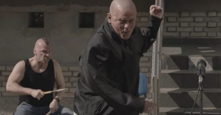 Usunięcie piosenki Kazika z listy Trójki. Prezes Polskiego Radia nie straci stanowiska