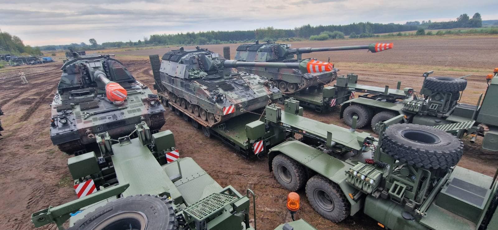 Dostarczone Ukrainie PzH 200 jadą na remont do Litwy.