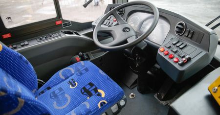 Brutalny atak na kierowcę autobusu w Grodźcu. Sprawca się tłumaczy powód