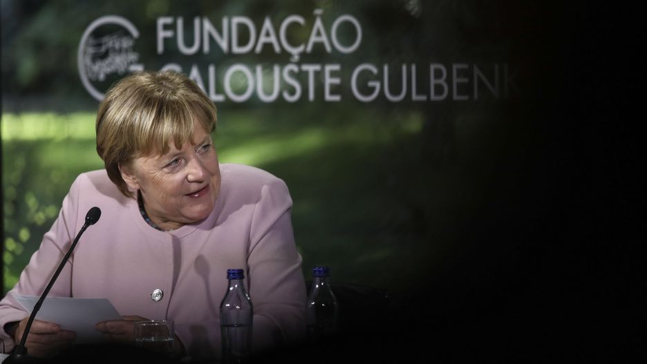 The former German chancellor and president of the prize jury Angela Merkel attends a press conference to announce the winner of Gulbenkian Humanity Prize, at Calouste Gulbenkian Foundation in Lisbon, Portugal, 13 October 2022. EPA/ANDRE KOSTERS Dostawca: PAP/EPA.