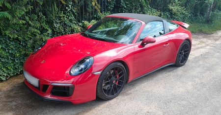 Wziął w leasing porsche za pół miliona złotych, nie spłacał i nie chciał oddać
