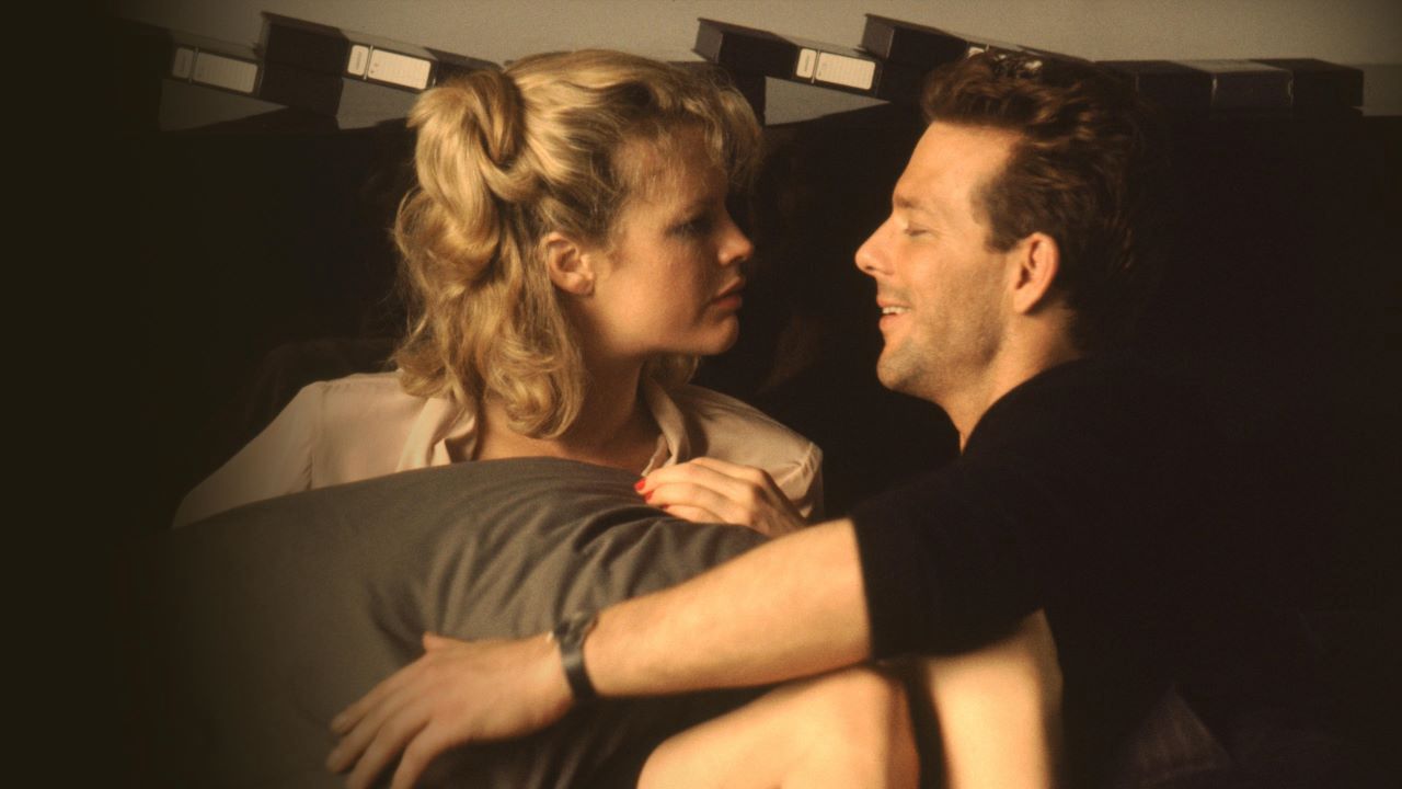 Kim Basinger i Mickey Rourke w "9 1/2 tygodnia"