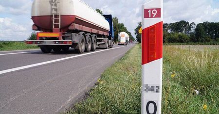 Kierowca ciężarówki miał blisko promil alkoholu. Wpadł podczas akcji „Smog”