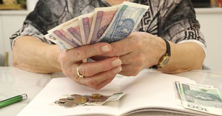 Przez nowe świadczenie emeryci mogą stracić czternastki