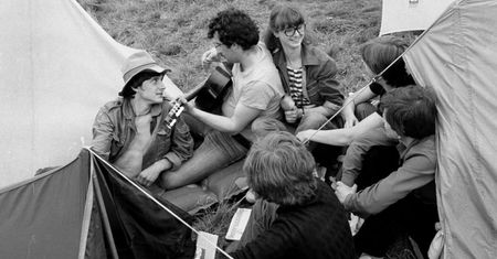 Muzyczny camping w Lubaniu. O tej kultowej imprezie mało kto pamięta
