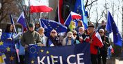 Kielce: Wspólne śpiewanie "Ody do Radości". 22 lata Polski w UE i rocznica Traktatów Rzymskich