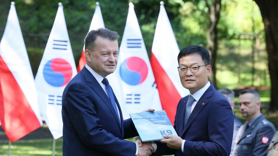 Niemiecka prasa pisze o Polsce. "Zbroi się jak żaden inny kraj NATO"