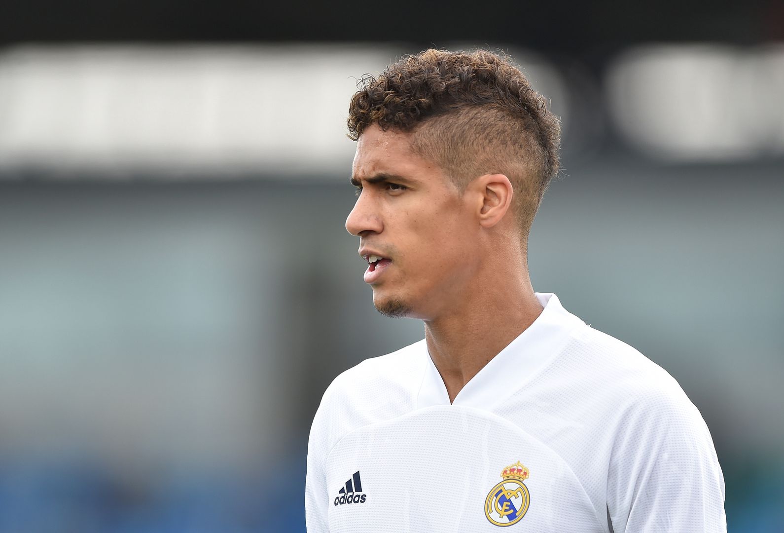 Raphael Varane ma świetną ofertę. Real Madryt bliski straty gwiazdy