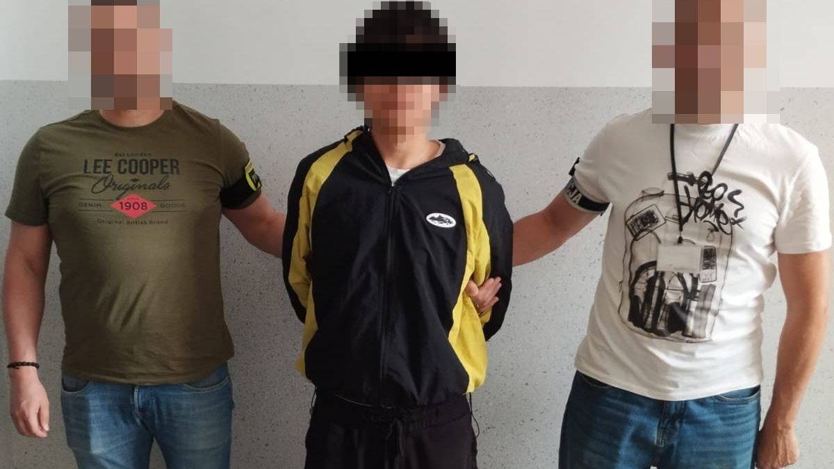 19-latek z Kazachstanu zaatakował ratownika medycznego
