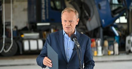 Dramatyczna sytuacja firm transportowych. Tusk wylicza problemy