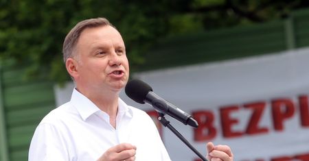 Wybory prezydenckie 2020. Andrzej Duda wygra w I turze? Były polityk komentuje