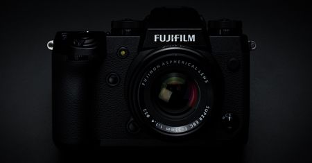 Fujifilm X-H1 z wbudowaną stabilizacją i 4K - bezlusterkowiec z wysokiej półki