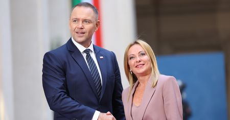 "Drogi Karolu". Meloni zwróciła się do Nawrockiego