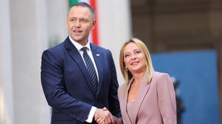 "Drogi Karolu". Meloni zwróciła się do Nawrockiego