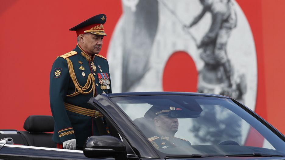 Russian Defense Minister Sergei Shoigu attends the Victory Day military parade in the Red Square in Moscow, Russia, 09 May 2022. The Victory Day military parade takes place annualy to mark the victory of the Soviet Union over Nazi Germany in World War II. EPA/YURI KOCHETKOV Dostawca: PAP/EPA.