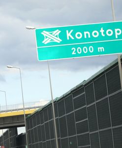 Warszawa. Tragedia na S8. Pożar samochodu, nie żyje poparzona kobieta