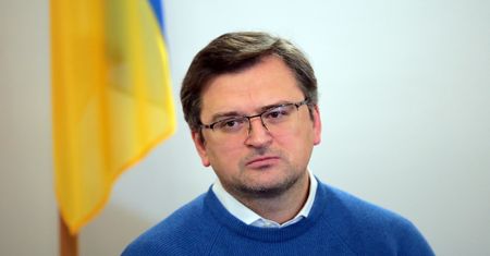 Kolejna tura negocjacji. Kułeba: Radzę obecnym, by nic nie pili i nie jedli
