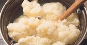 Dodaj odrobinę do gotowania kalafiora. Pozbędziesz się nieprzyjemnego zapachu