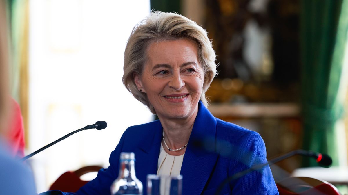 European Commission President Ursula von der Leyen attends a plenary session during the UK-EU summit at the Lancaster House in London, Britain, 19 May 2025. EPA/JASON ALDEN / POOL Dostawca: PAP/EPA.