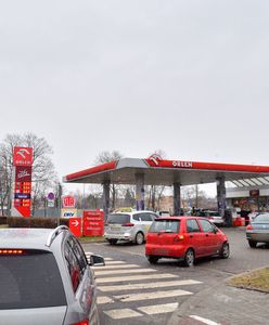 Limity na stacjach Orlenu. "Nadal widzimy zwiększony popyt"