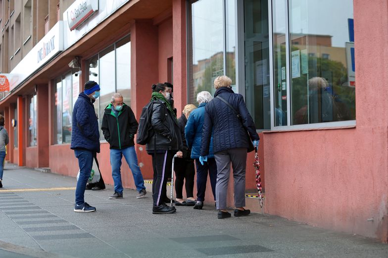 Jak jutro zrobimy zakupy? Nie wiadomo. Rozporządzenia ciągle nie ma