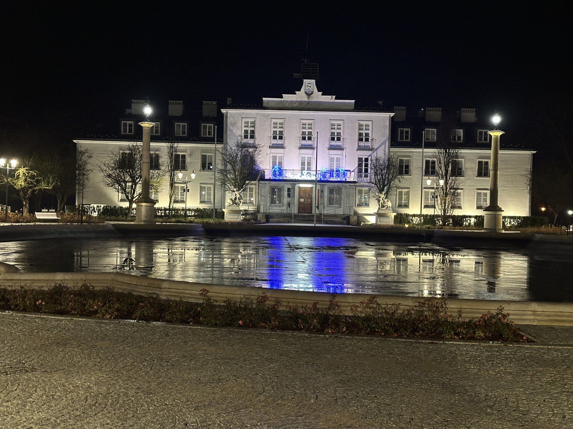 Budynek Urzędu Miejskiego w Kozienicach.