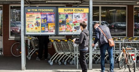 Biedronka idzie na całość. Sieć proponuje klientom ekspres do kawy... za darmo!