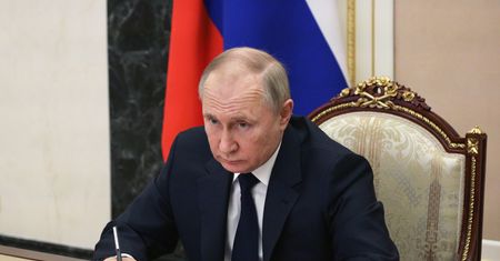 Rozmowa Putina z Zełenskim kwestią czasu? Strona ukraińska komentuje