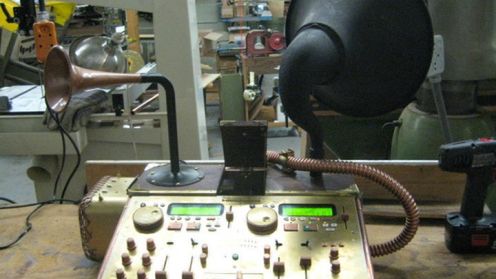 Steampunkowa konsola dla DJ-a 1