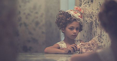 Zaklęte królestwo Annie Mitovej przedstawia dzieci w niezwykłej odsłonie