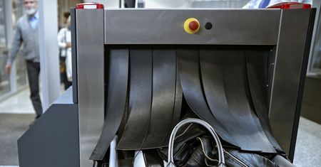 Chaos na lotnisku w Niemczech. Pamiątką z Polski wywołała alarm bombowy