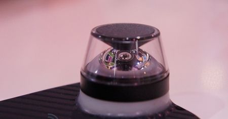 Kręć smartfonem filmiki z perspektywy 360 stopni! To możliwe dzięki Kogeto Dot