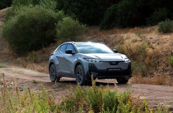 Pierwsza jazda: Nowe Subaru Uncharted i odświeżona Solterra – przyszłość marki w Europie