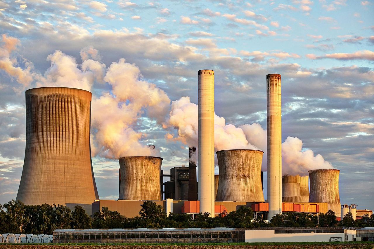 Pakistan channels surplus energy into bitcoin and AI boom