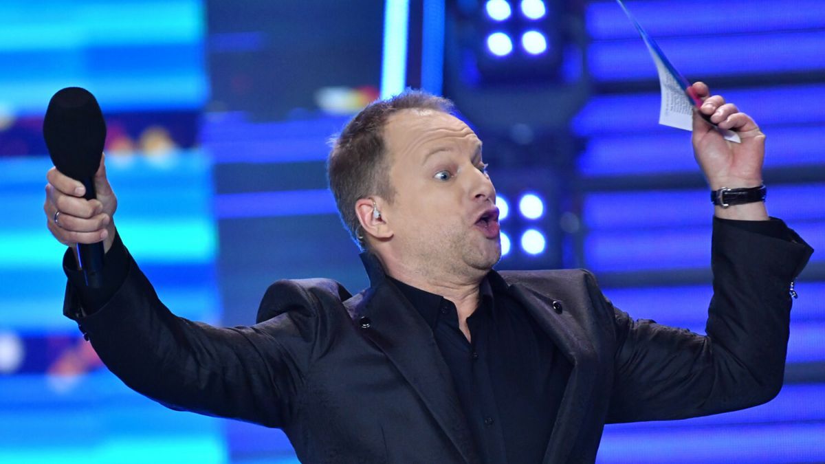 Maciej Stuhr zaproponował w Sopocie własne "małe referendum". Reakcja publiczności? Jednoznaczna