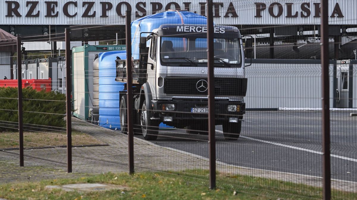 Polsko-białoruskie przejście graniczne w miejscowości Sławatycze