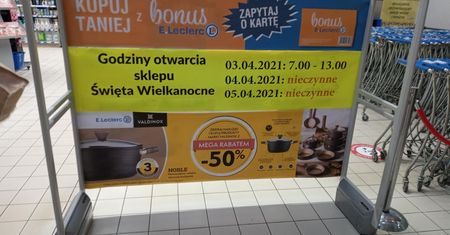 Zakupy w Wielkanoc. W sobotę sklepy zamkną się wcześniej, w dwa kolejne dni w ogóle nie otworzą