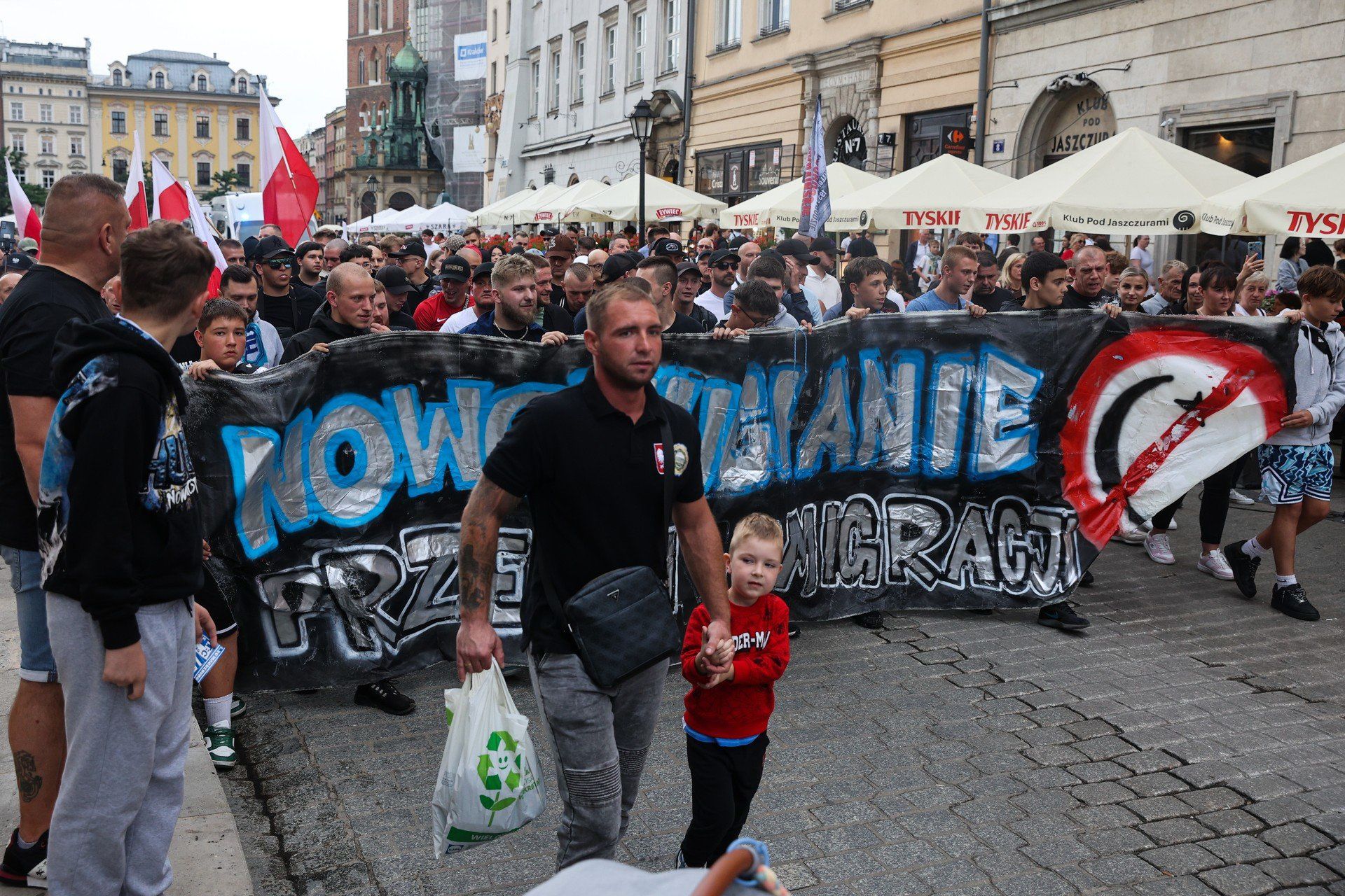 Marsz kibiców Cracovii i Hutnika przeciwko nielegalnej imigracji