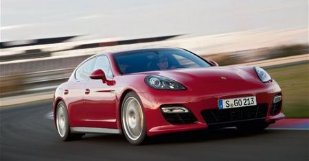 Porsche Pajun - mniejszy brat Panamery w 2017?