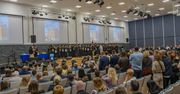 Koniec roku szkolnego maturzystów z II LO w Bydgoszczy. Uroczysta gala i mnóstwo pięknych wspomnień