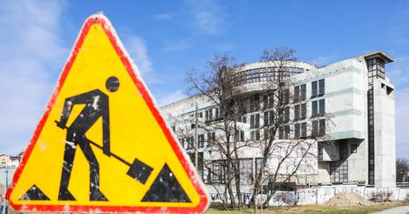 Słynny "szkieletor" zostanie rozebrany. Powstaną dwa budynki mieszkalne