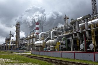 Orlen niechlubnym liderem. Największy emitent przemysłowy w Polsce