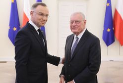 Człowiek Trumpa "postawił na nogi" obóz władzy. Niewygodny temat na koniec kampanii